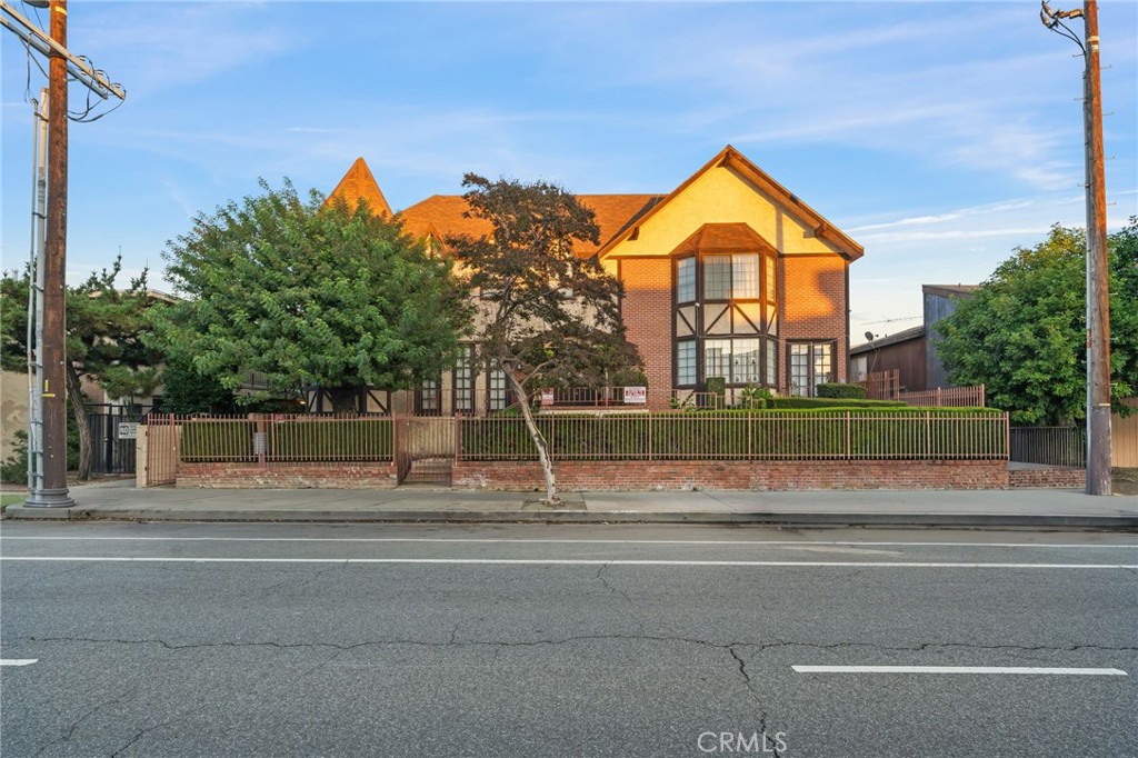 MLS #SR25269658 image #0