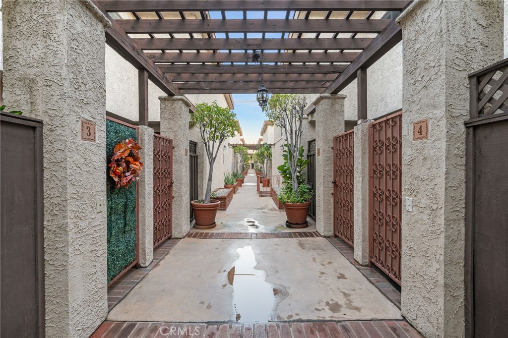 MLS #SR25269658 image #2