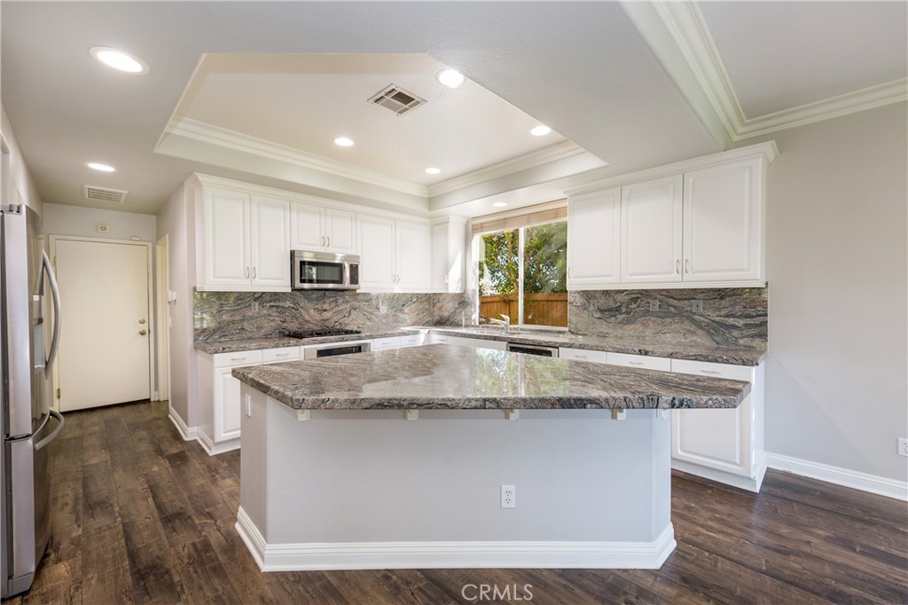 MLS #SR25269889 image #10