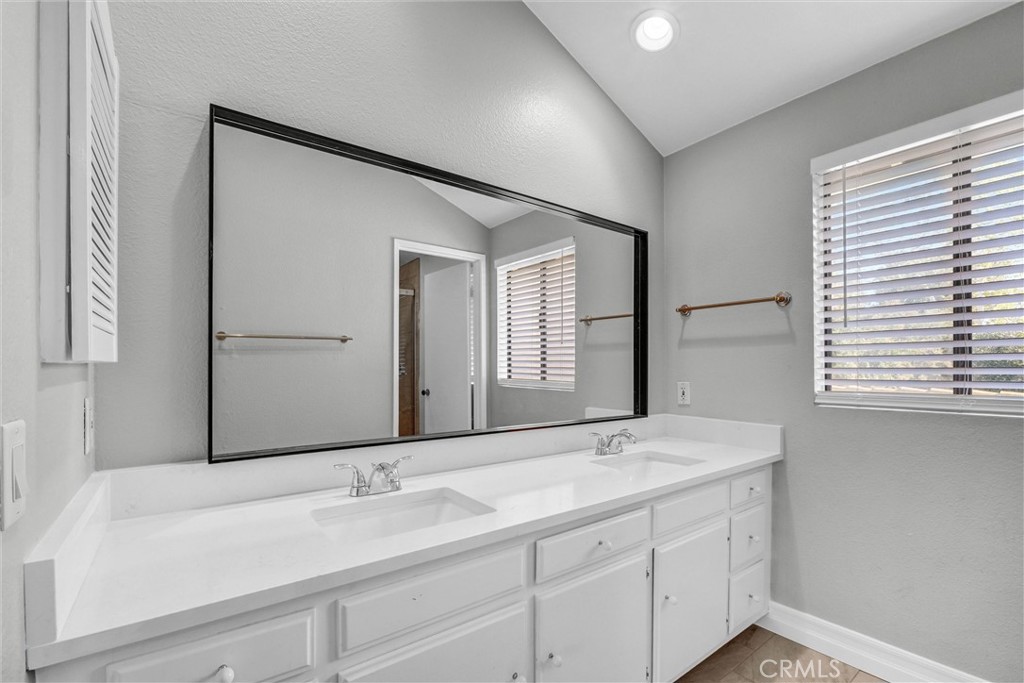 MLS #SR25247058 image #16