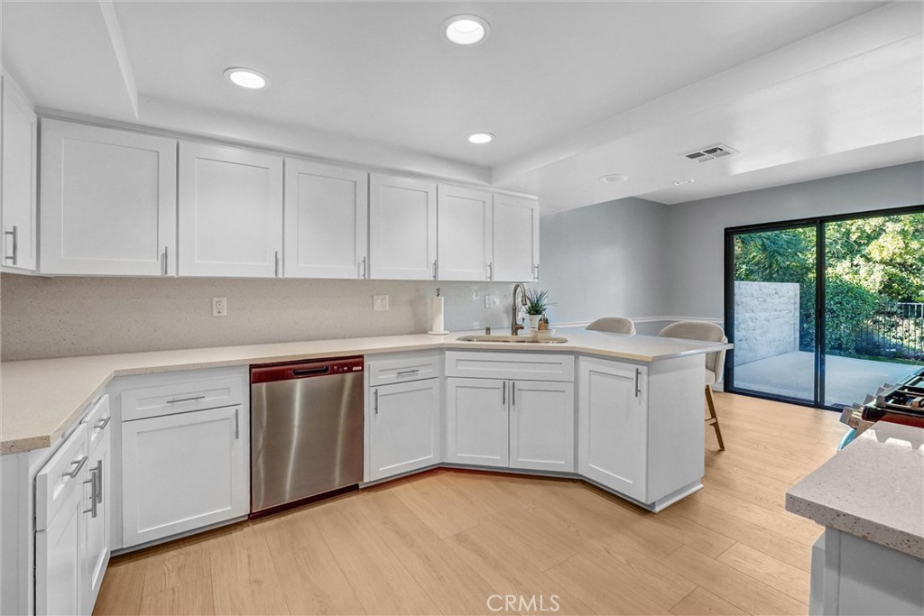 MLS #SR25247058 image #3