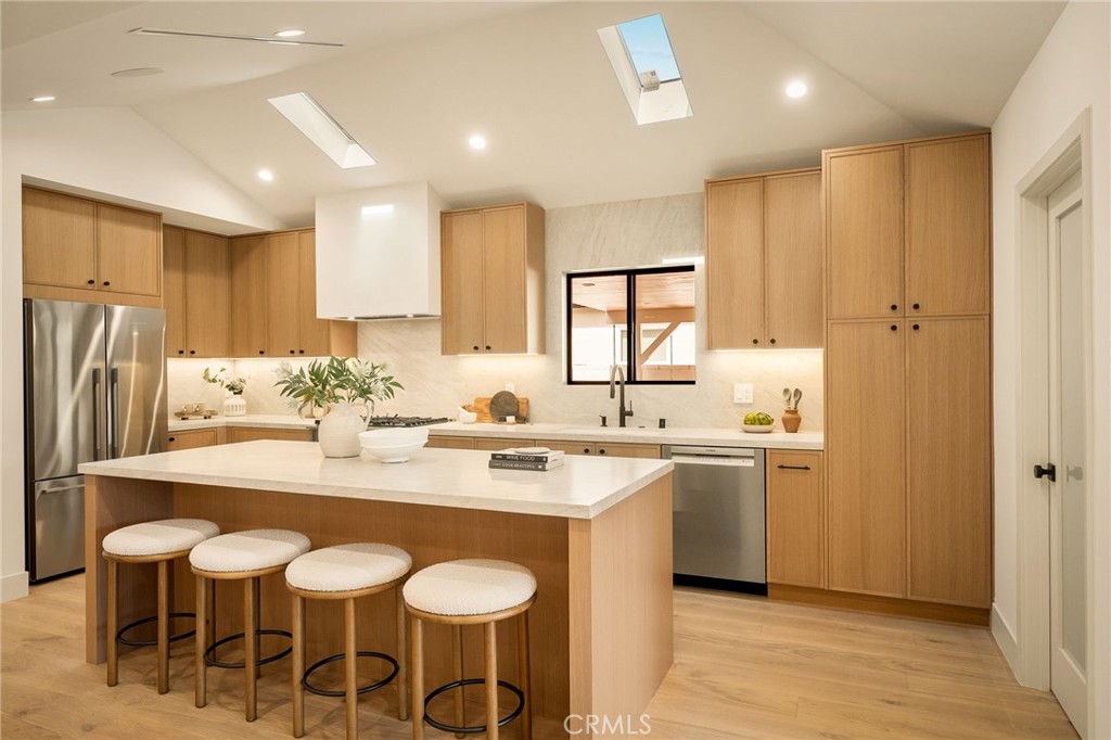 MLS #SR25269990 image #7