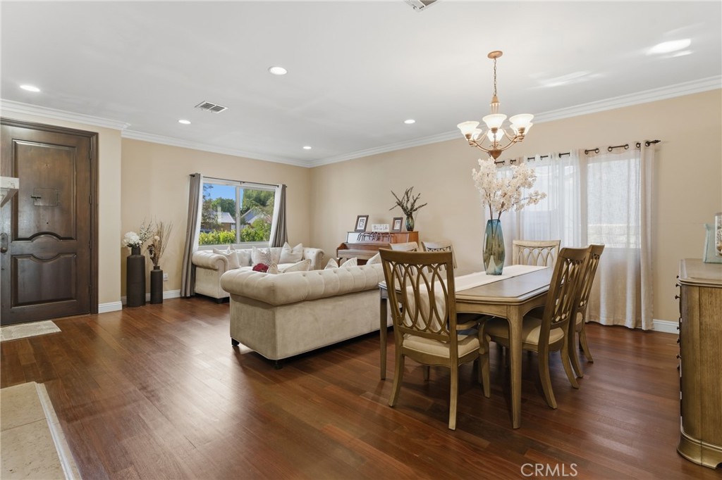 MLS #SR25270035 image #5