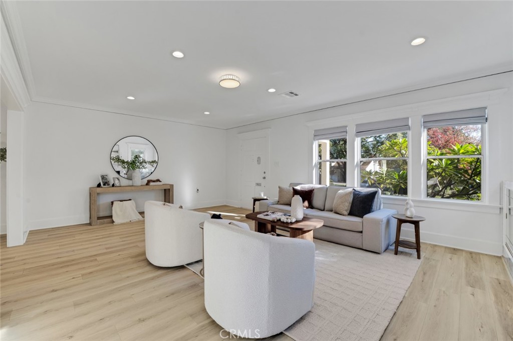 MLS #SR25270048 image #6