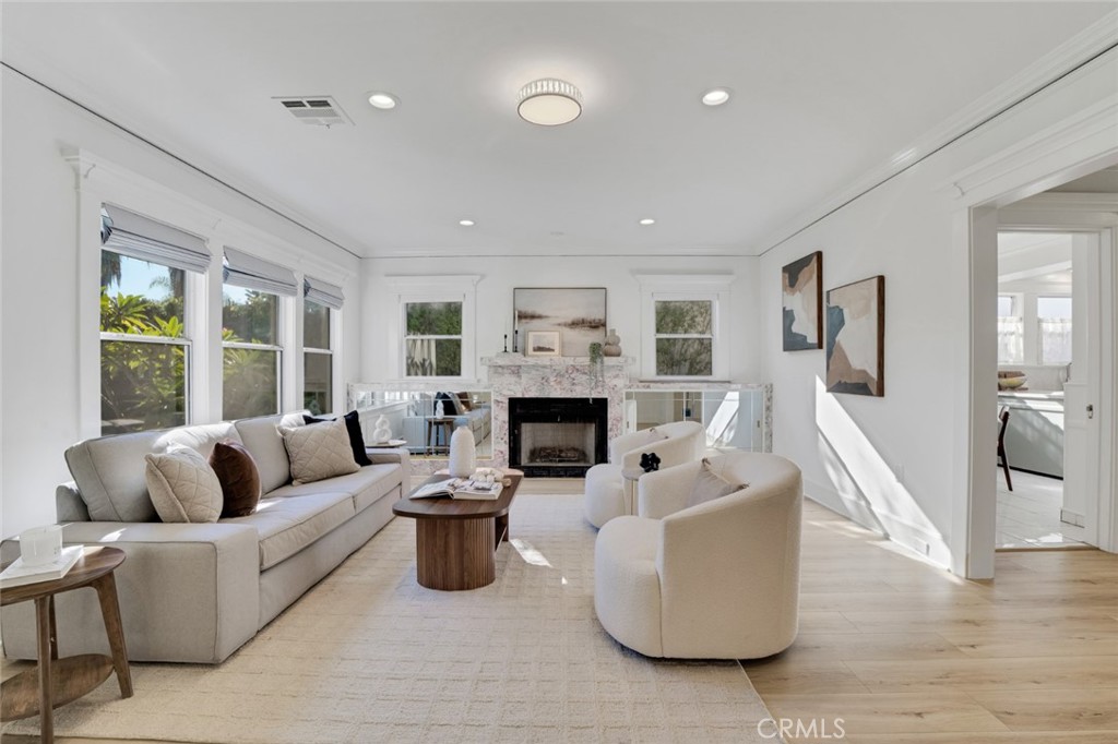 MLS #SR25270048 image #7