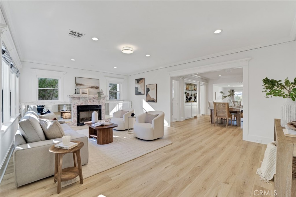 MLS #SR25270048 image #8