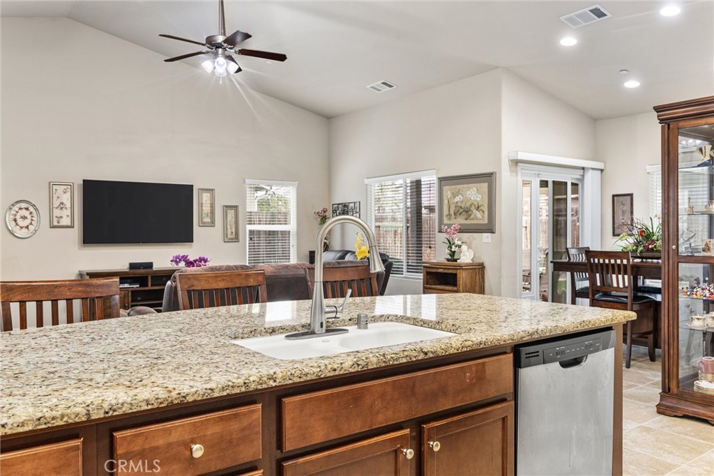 MLS #SR25270063 image #15