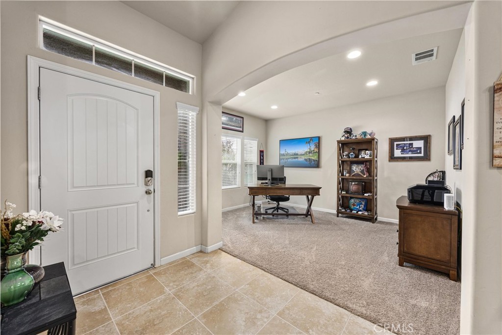 MLS #SR25270063 image #3