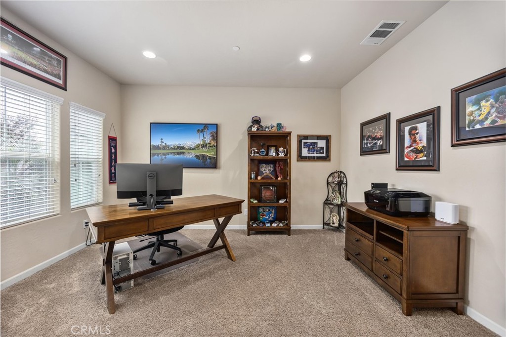 MLS #SR25270063 image #4