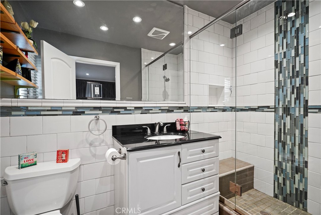 MLS #SR25270092 image #16