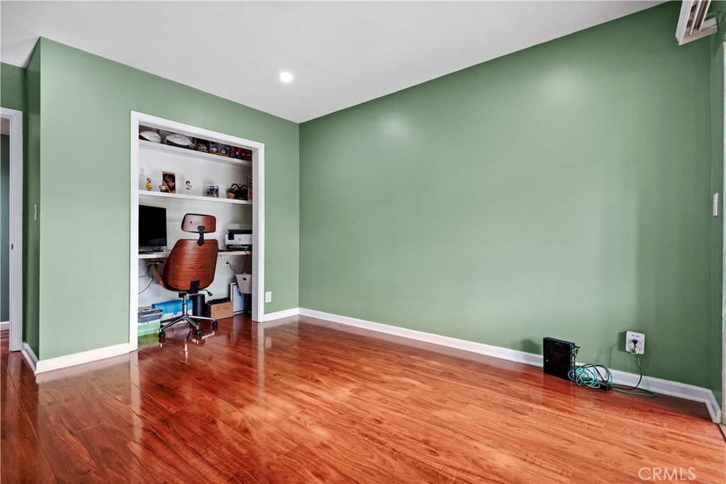 MLS #SR25270092 image #21