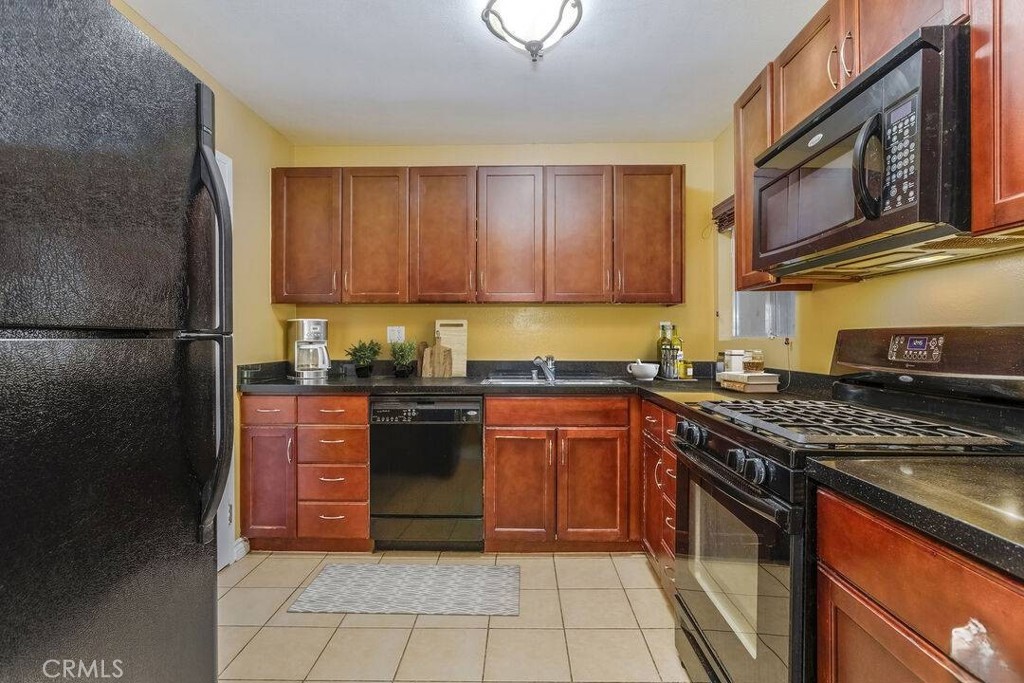 MLS #SR25270097 image #2