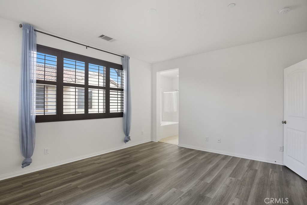 MLS #SR25270102 image #11