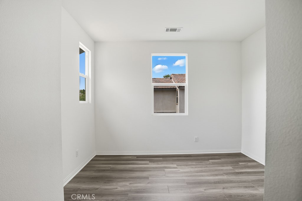 MLS #SR25270102 image #7