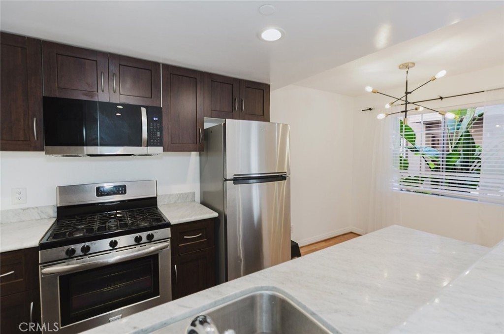 MLS #SR25270103 image #8