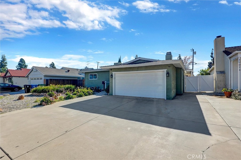 MLS #SR25270110 image #1