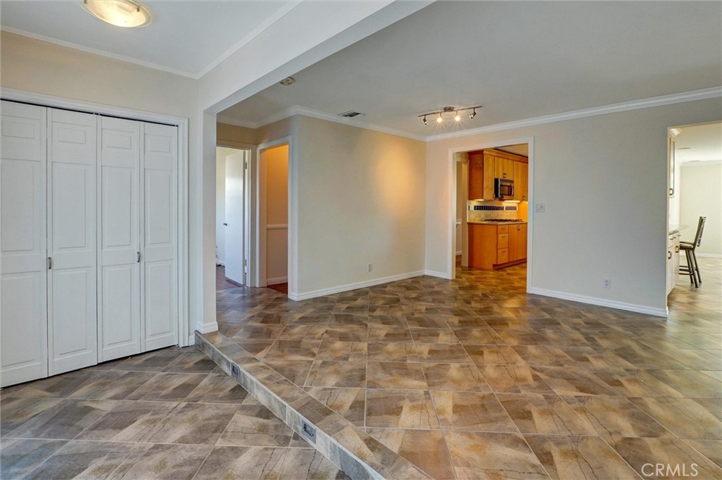 MLS #SR25270110 image #5