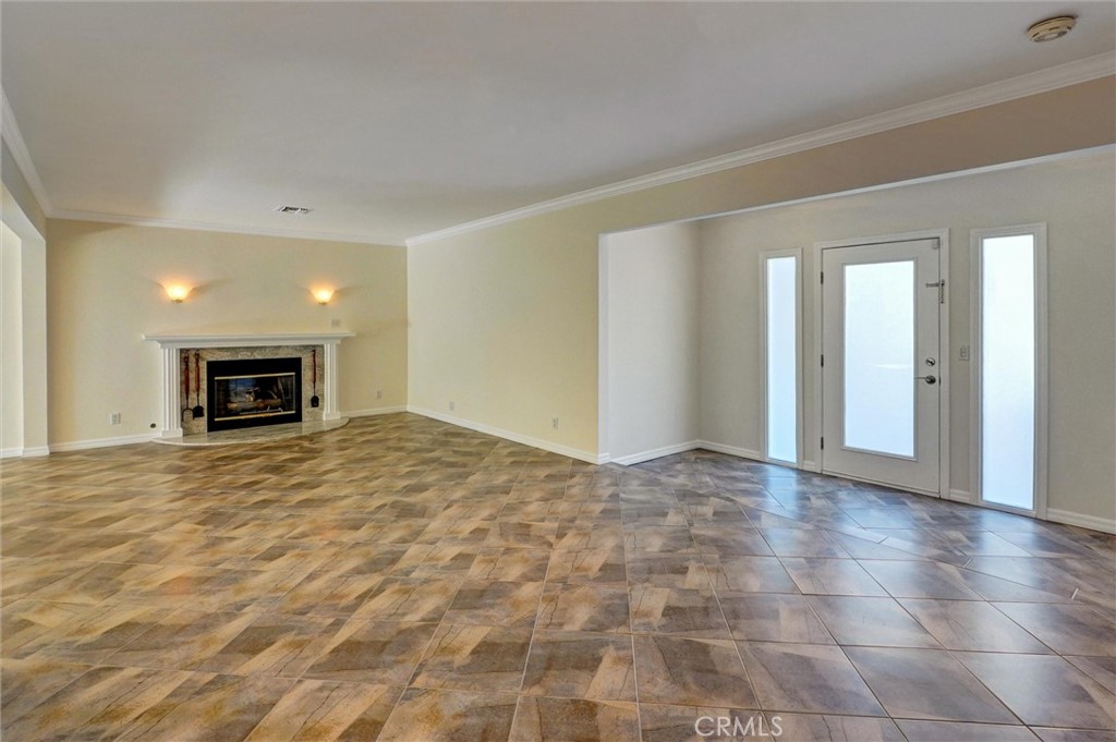 MLS #SR25270110 image #7