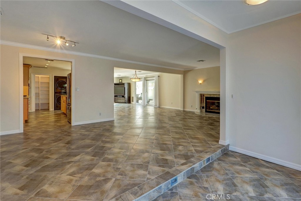 MLS #SR25270110 image #8