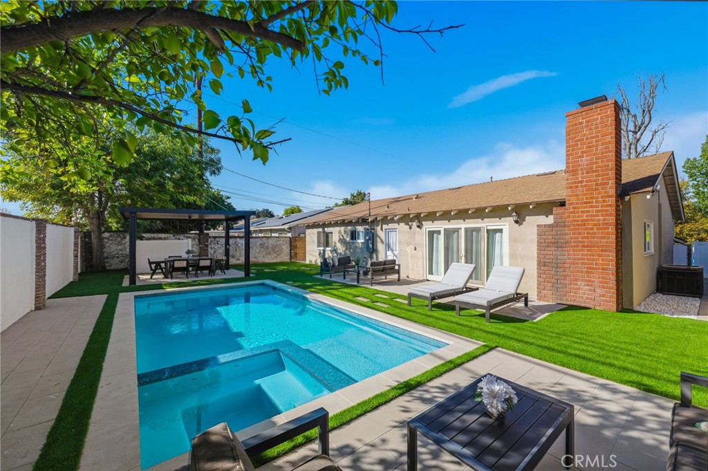 MLS #SR25270111 image #4