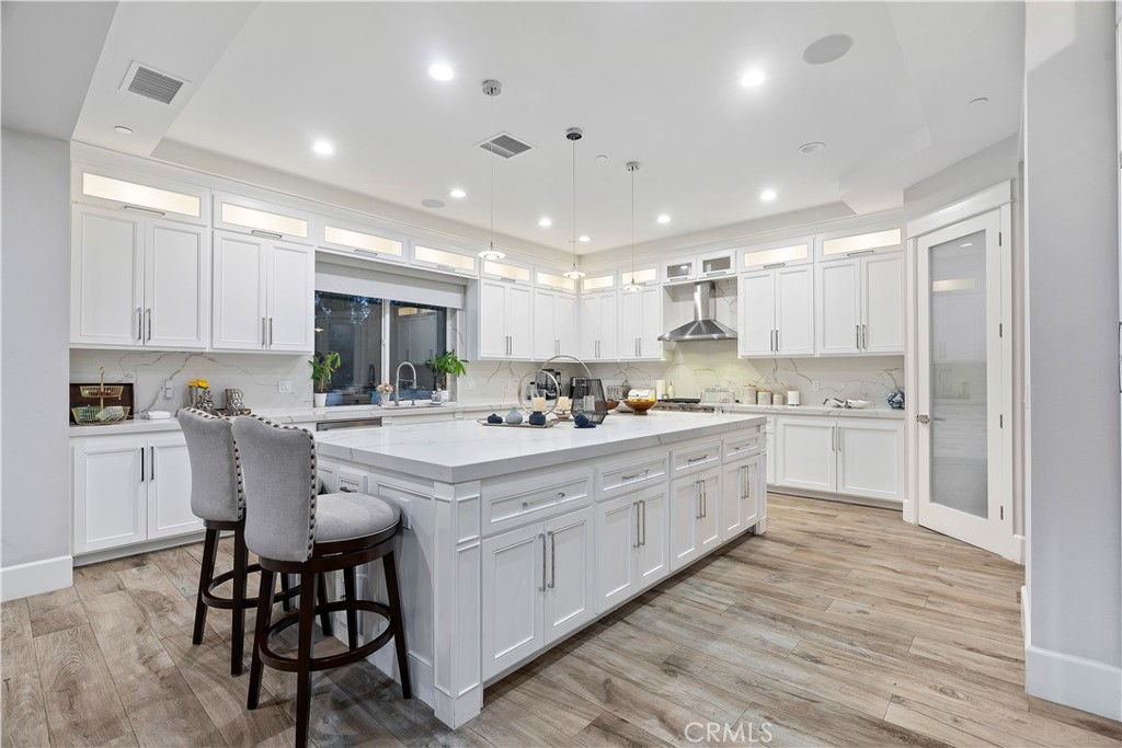 MLS #SR25270119 image #10