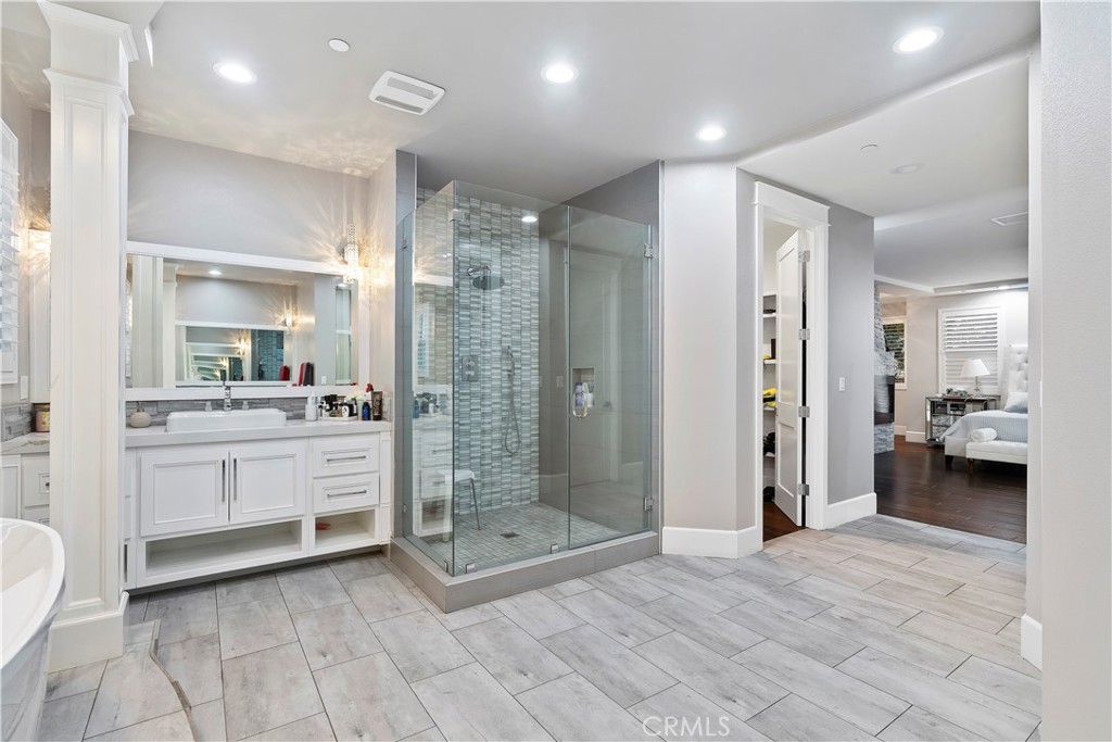 MLS #SR25270119 image #17