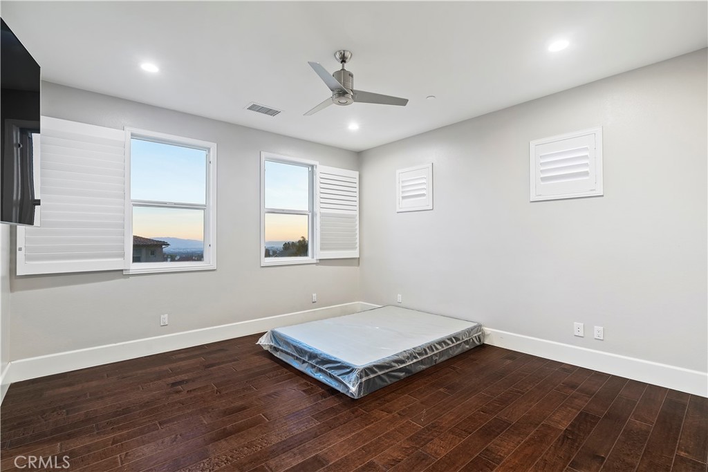 MLS #SR25270119 image #21