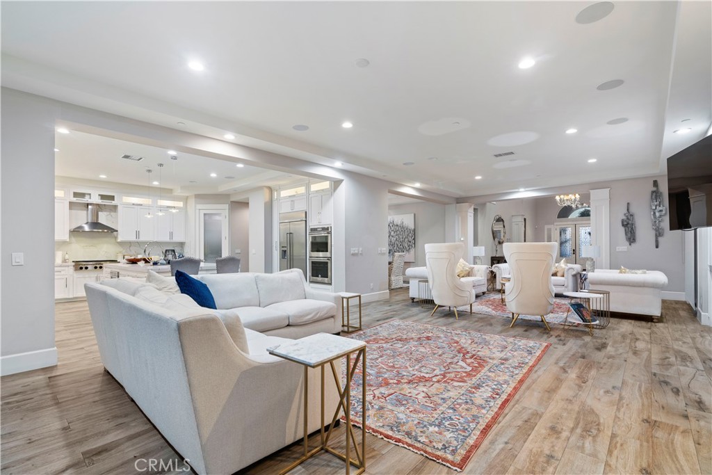 MLS #SR25270119 image #5