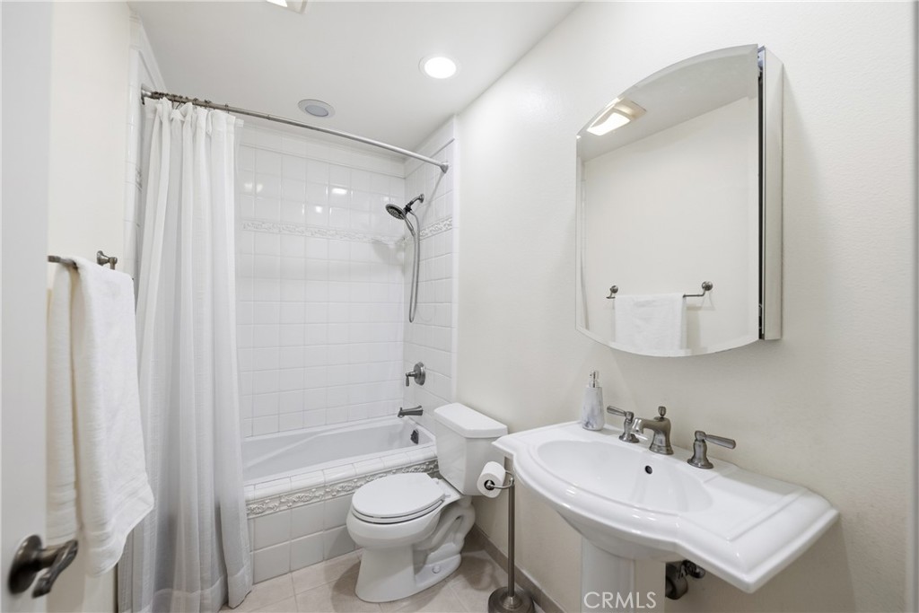 MLS #SR25270122 image #14