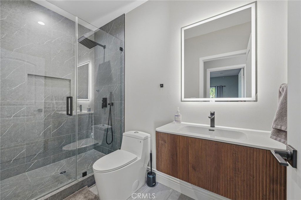 MLS #SR25270124 image #4