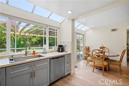 MLS #SR25270137 image #13