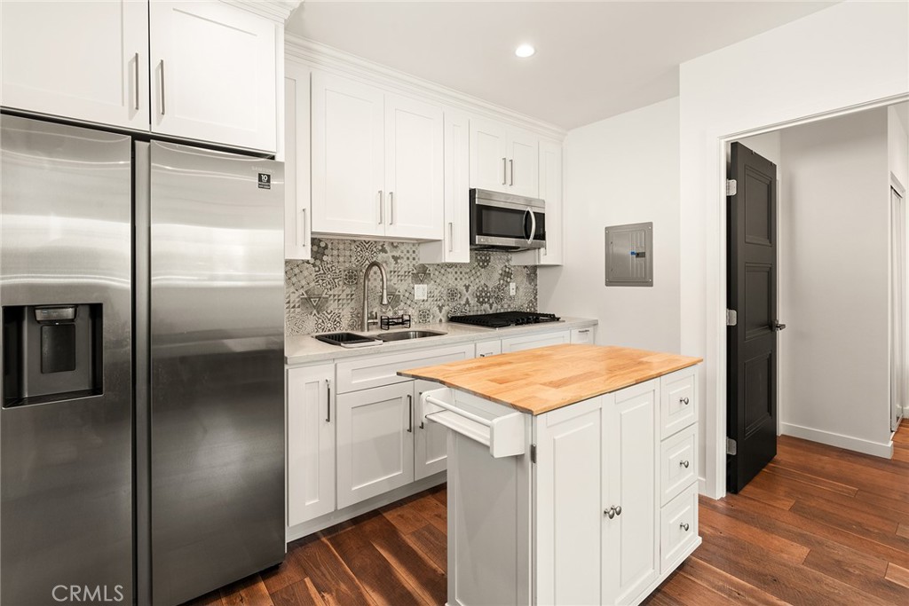 MLS #SR25270138 image #1