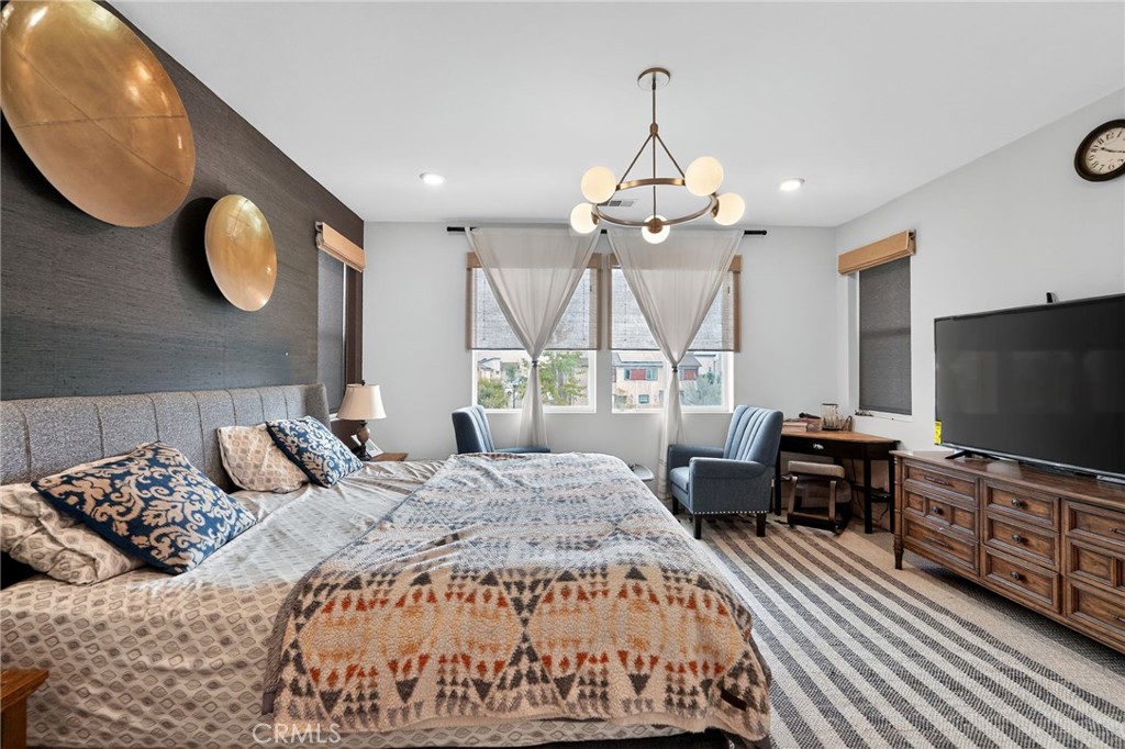 MLS #SR25270163 image #17