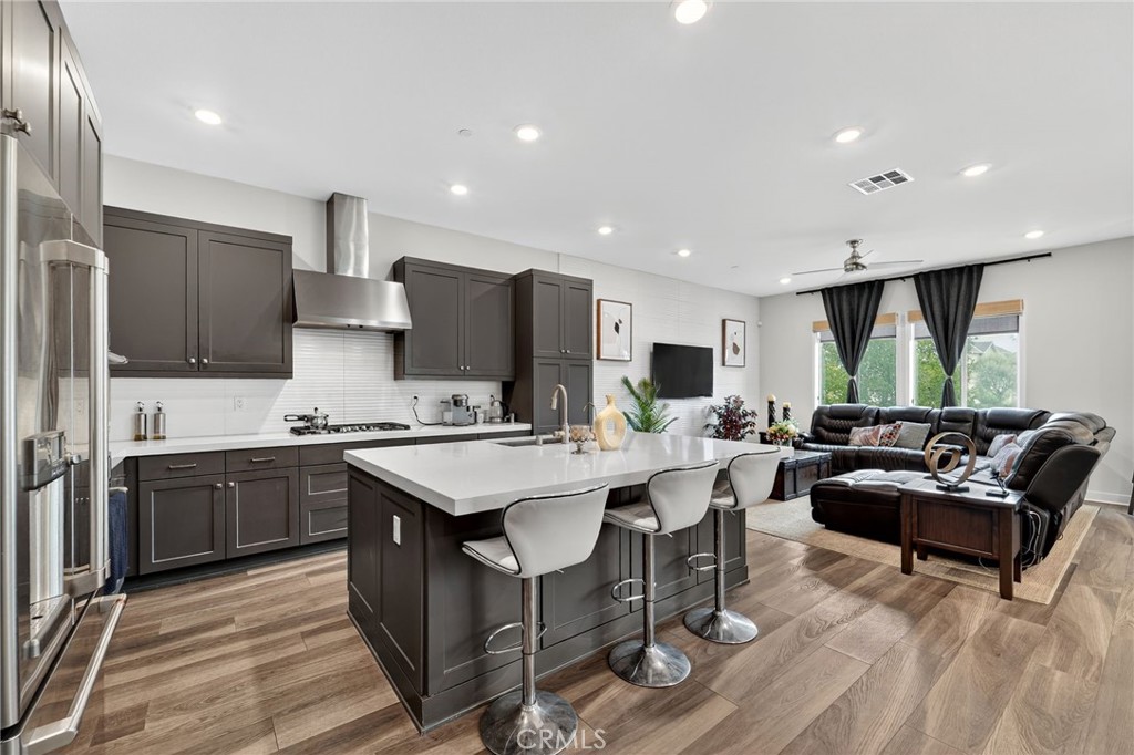 MLS #SR25270163 image #8