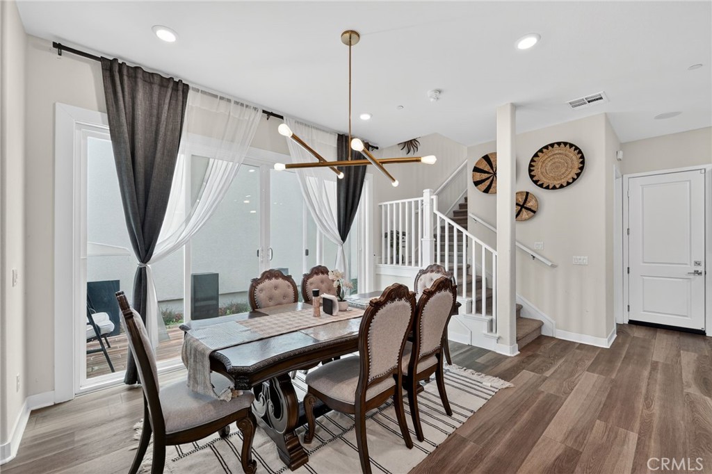 MLS #SR25270163 image #9