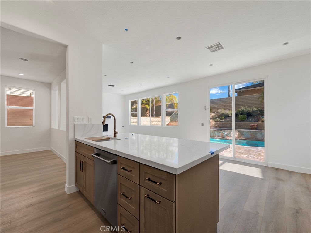 MLS #SR25270169 image #15