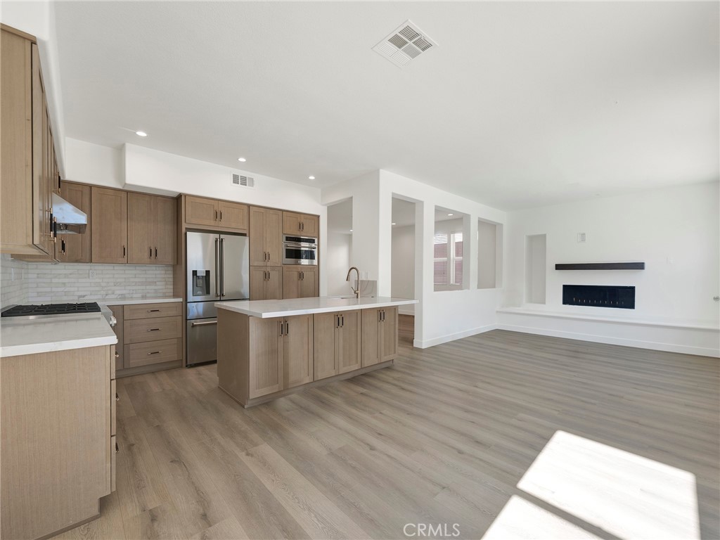 MLS #SR25270169 image #16