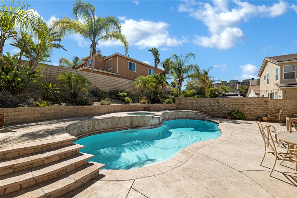 MLS #SR25270169 image #2