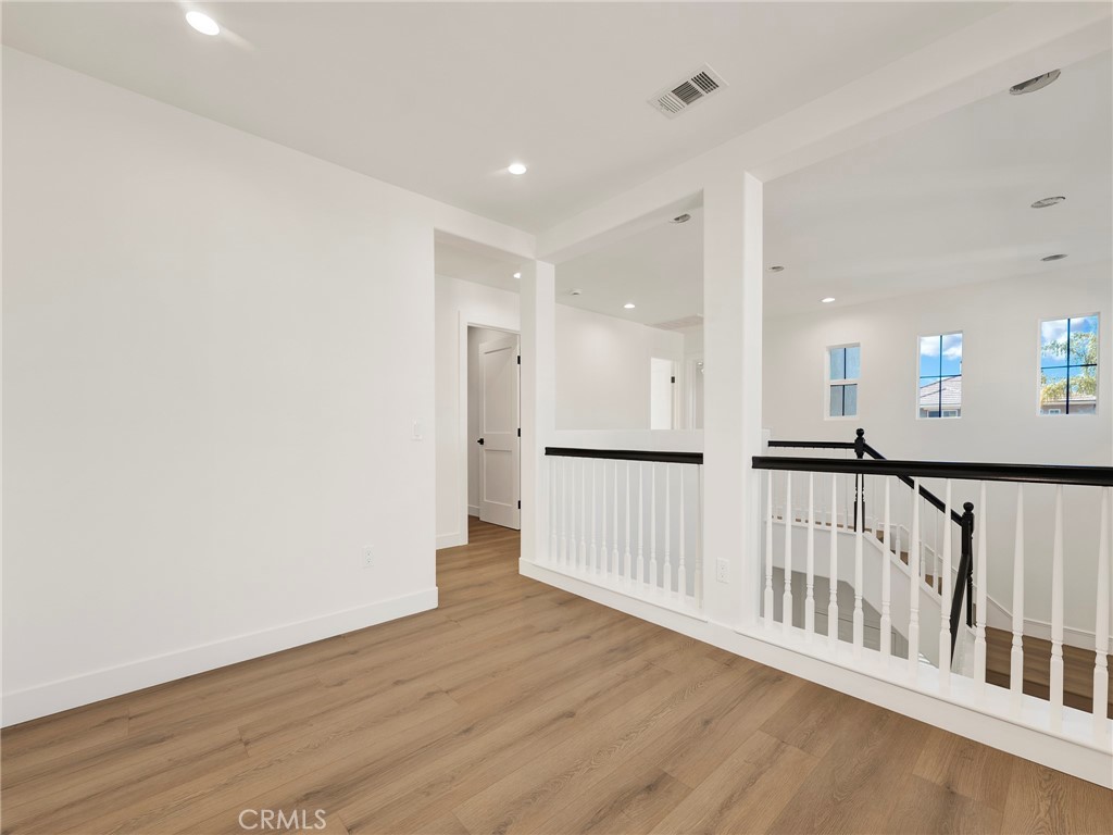 MLS #SR25270169 image #24