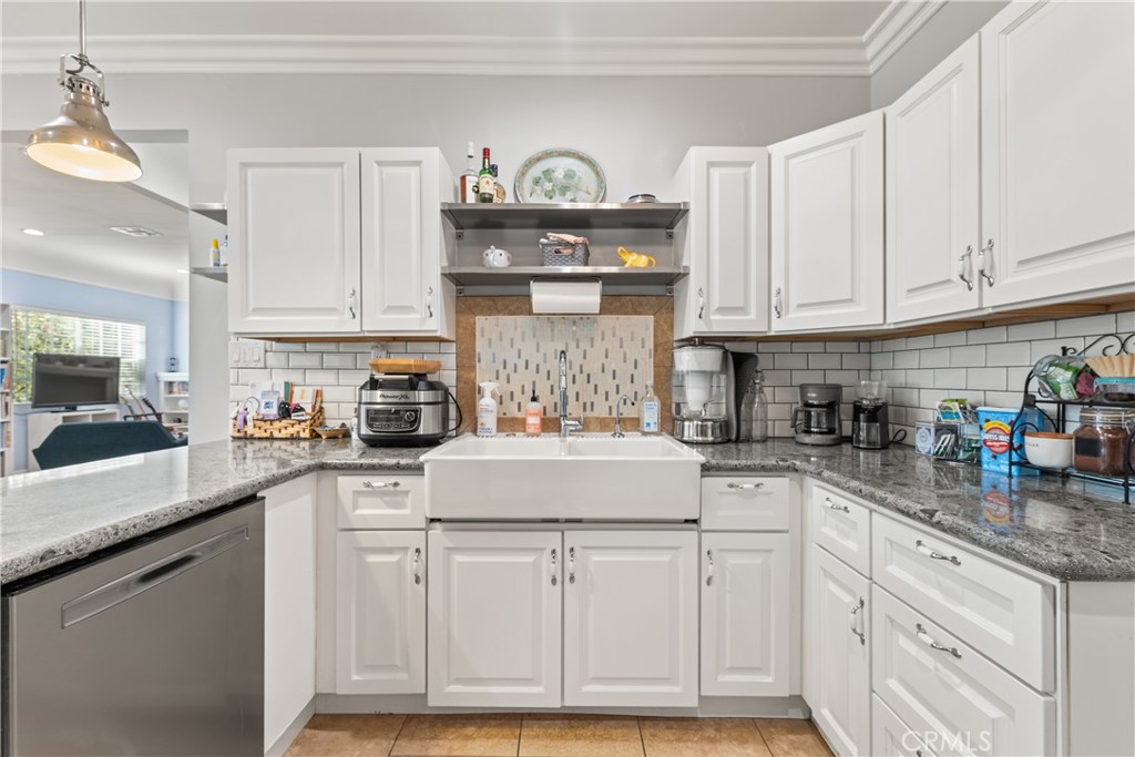 MLS #SR25270205 image #6