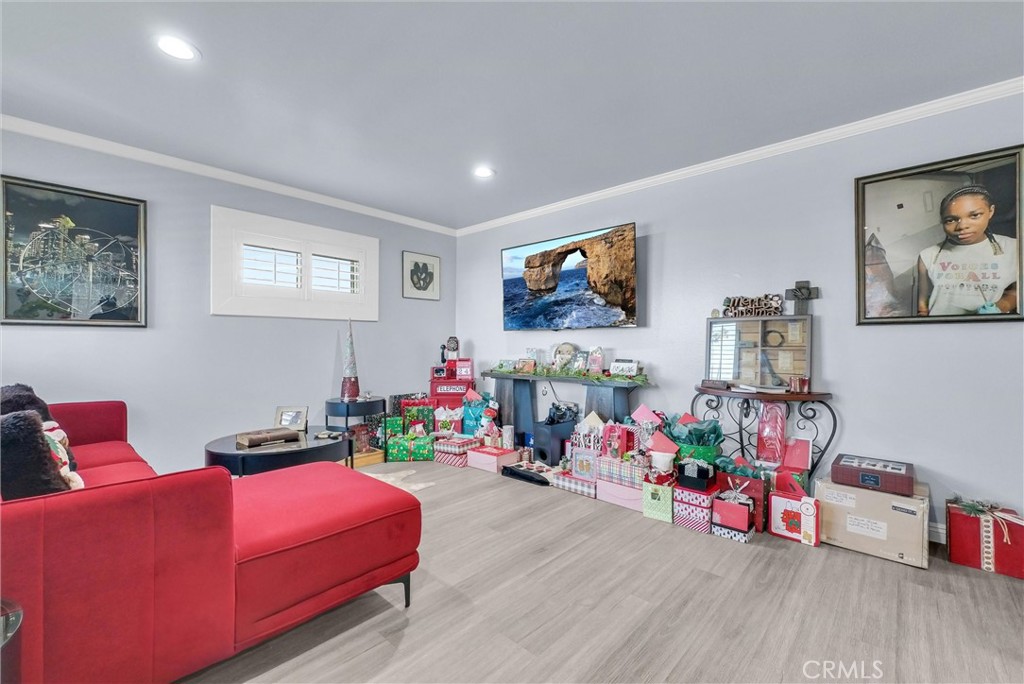 MLS #SR25270214 image #5