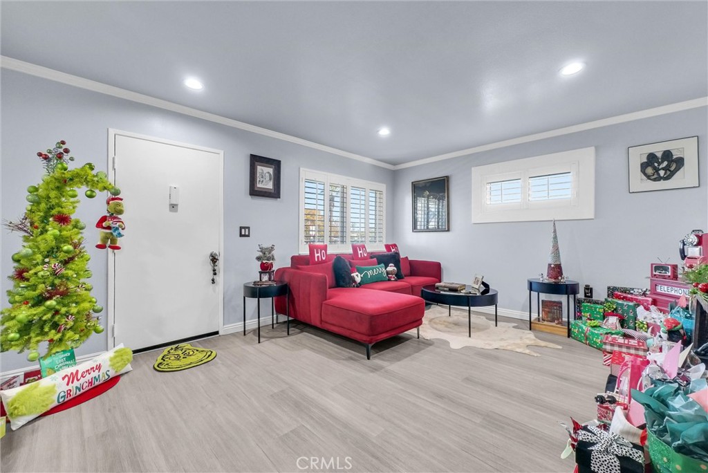 MLS #SR25270214 image #6