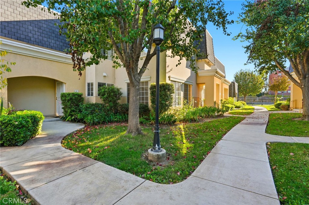 MLS #SR25270238 image #1