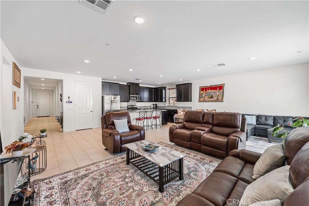 MLS #SR25270251 image #10