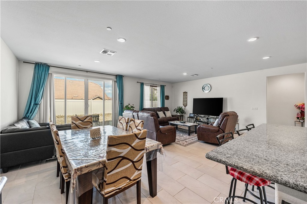 MLS #SR25270251 image #12