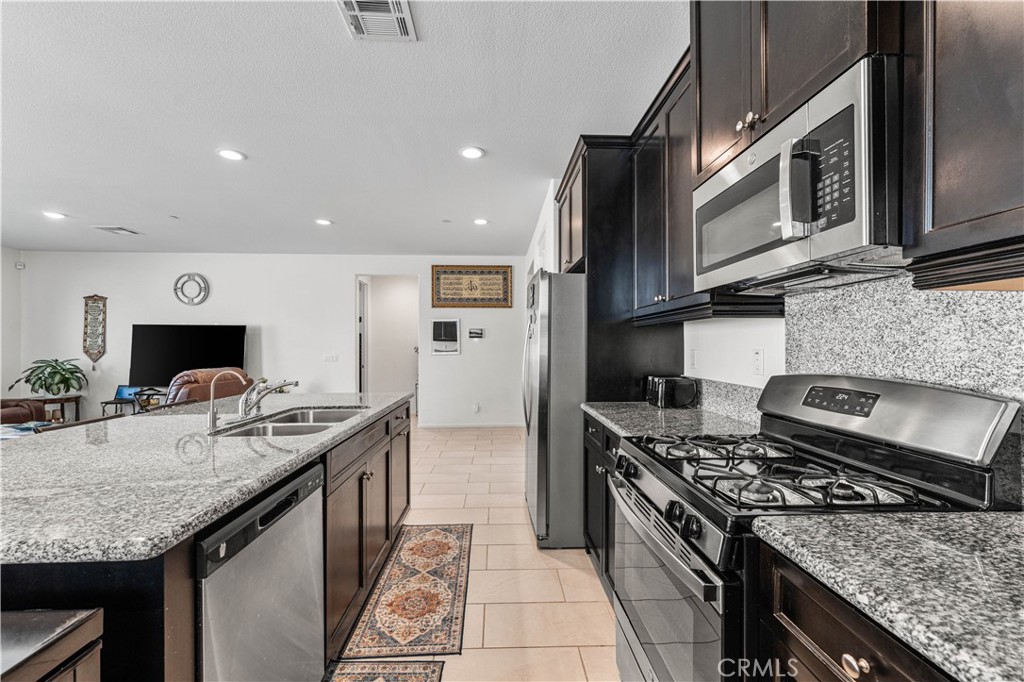 MLS #SR25270251 image #17