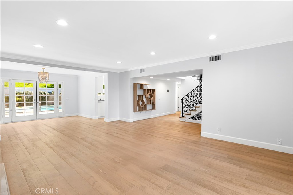 MLS #SR25270302 image #8