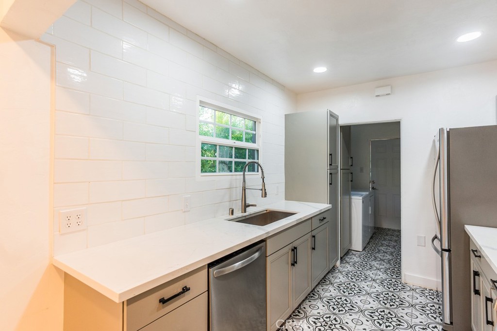 MLS #SR25270326 image #14