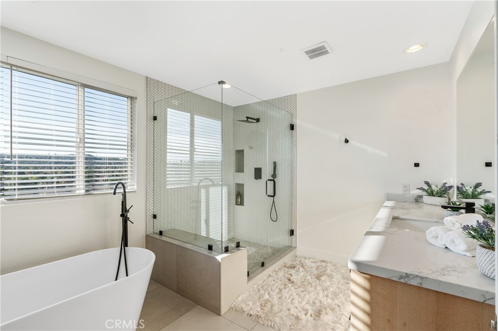 MLS #SR25270374 image #38