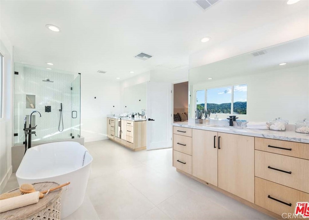 MLS #SR25270374 image #52